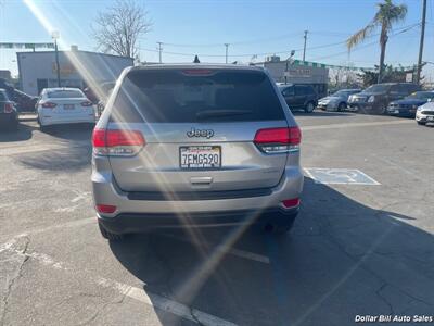 2014 Jeep Grand Cherokee Laredo   - Photo 6 - Visalia, CA 93292