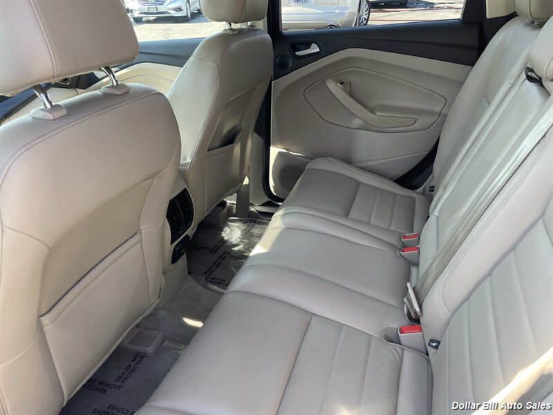 2016 Ford Escape Titanium - Photo 11 - Visalia, CA 93292