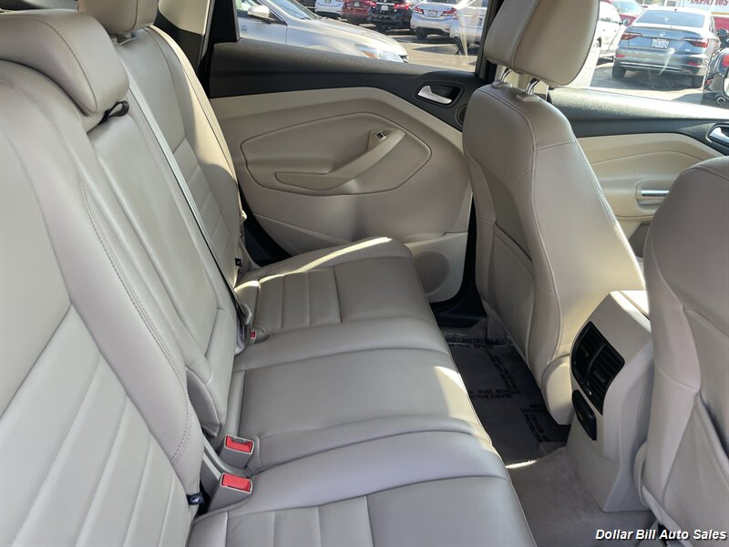 2016 Ford Escape Titanium - Photo 13 - Visalia, CA 93292