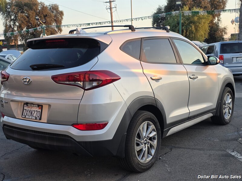2017 Hyundai TUCSON SE Plus - Photo 7 - Visalia, CA 93292