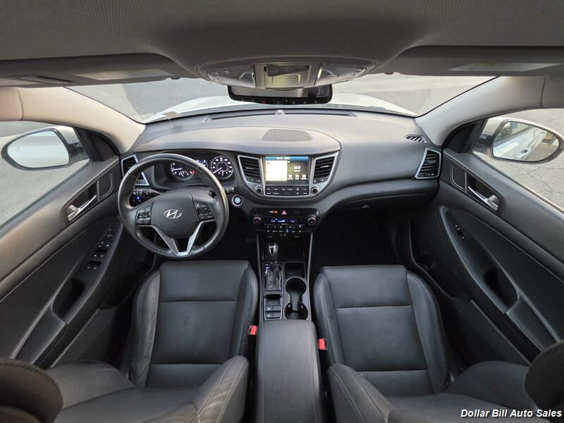 2017 Hyundai TUCSON SE Plus - Photo 13 - Visalia, CA 93292