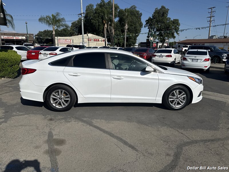 2015 Hyundai SONATA SE - Photo 3 - Visalia, CA 93292