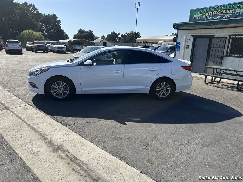 2015 Hyundai SONATA SE - Photo 2 - Visalia, CA 93292