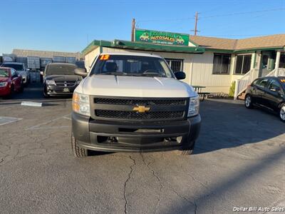 2013 Chevrolet Silverado 1500 Work Truck   - Photo 2 - Visalia, CA 93292