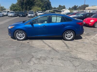 2018 Ford Focus SE   - Photo 4 - Visalia, CA 93292