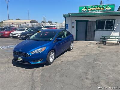 2018 Ford Focus SE   - Photo 3 - Visalia, CA 93292