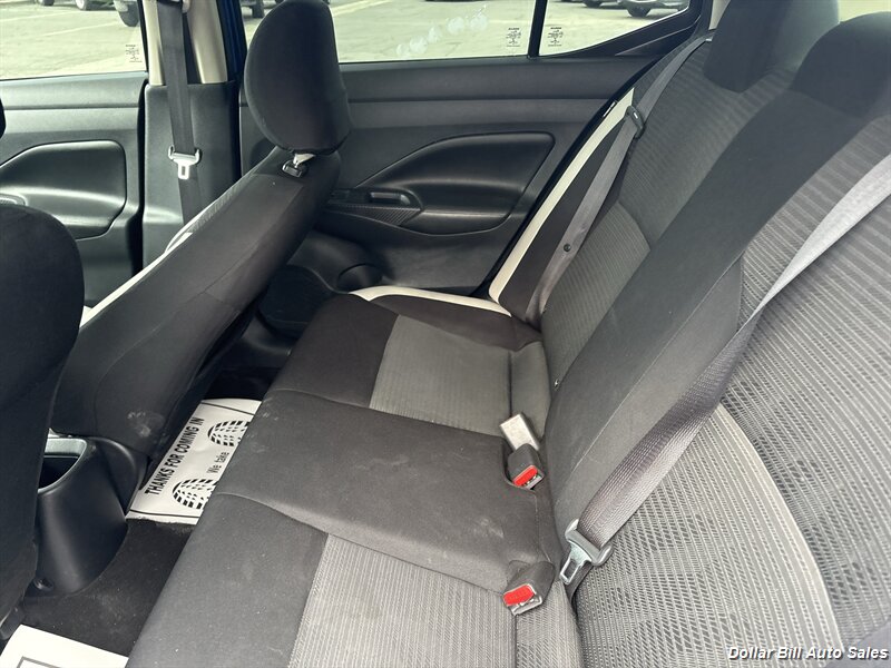 2020 Nissan Versa SV - Photo 10 - Visalia, CA 93292
