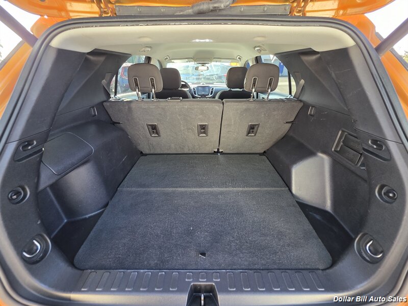 2018 Chevrolet Equinox LT - Photo 10 - Visalia, CA 93292