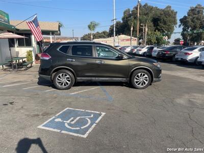 2015 Nissan Rogue SL   - Photo 8 - Visalia, CA 93292