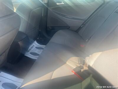 2014 Hyundai SONATA GLS   - Photo 10 - Visalia, CA 93292