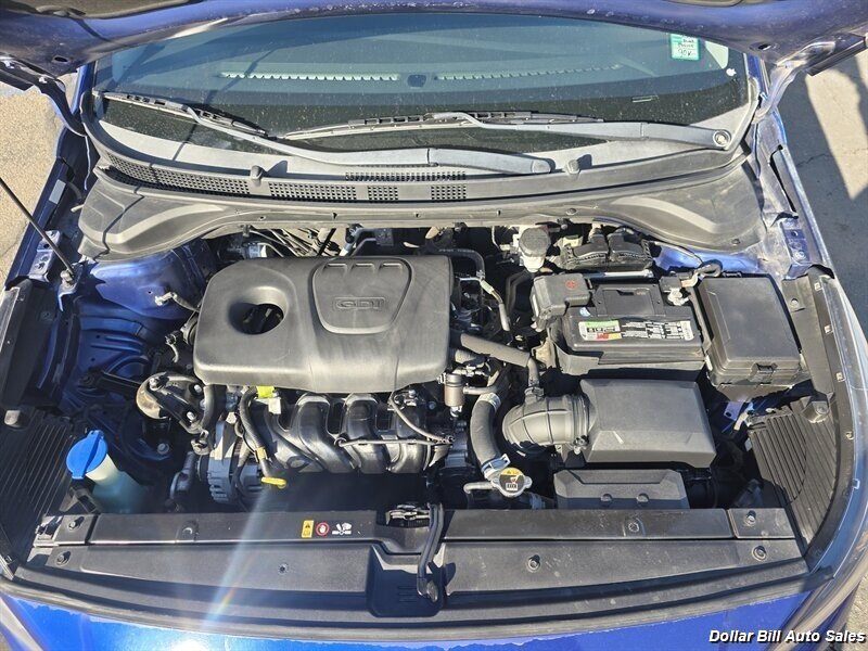 2018 Hyundai ACCENT Limited - Photo 11 - Visalia, CA 93292