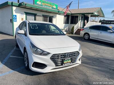 2020 Hyundai ACCENT SE   - Photo 2 - Visalia, CA 93292