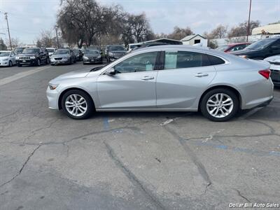 2018 Chevrolet Malibu LT   - Photo 4 - Visalia, CA 93292