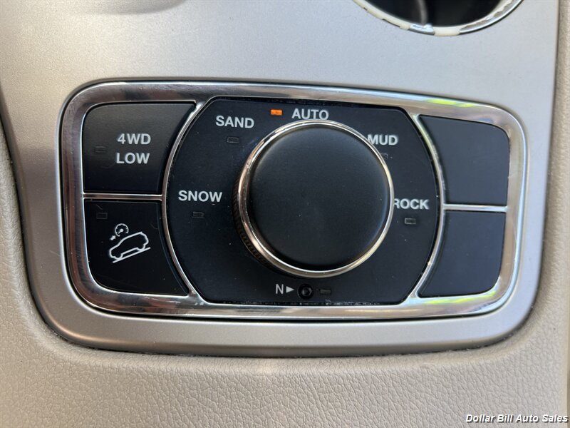 2014 Jeep Grand Cherokee Limited - Photo 13 - Visalia, CA 93292
