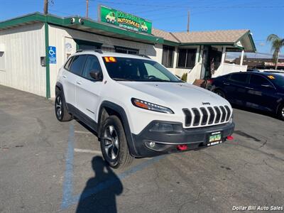 2014 Jeep Cherokee Trailhawk   - Photo 1 - Visalia, CA 93292