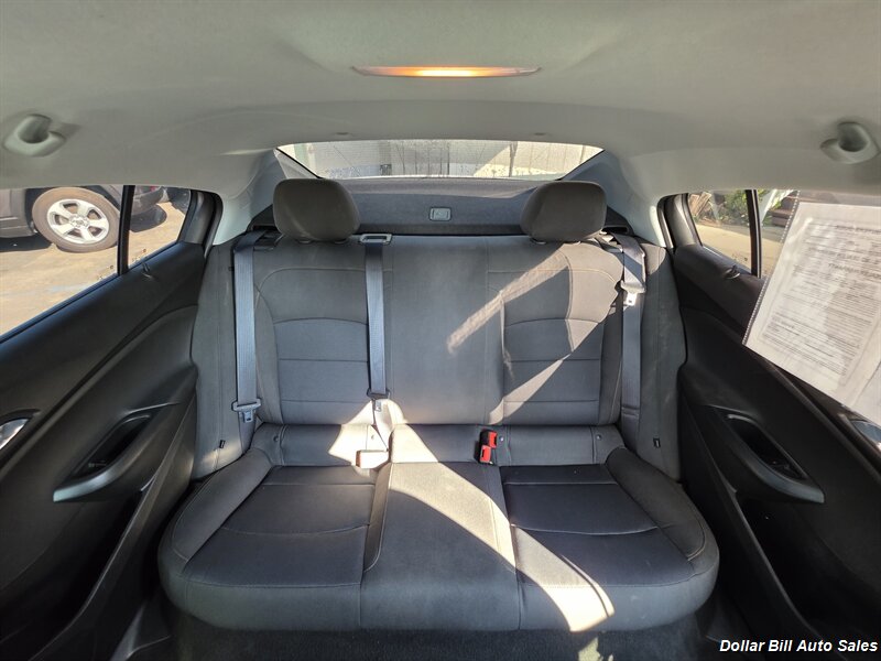 2019 Chevrolet Cruze LS - Photo 11 - Visalia, CA 93292