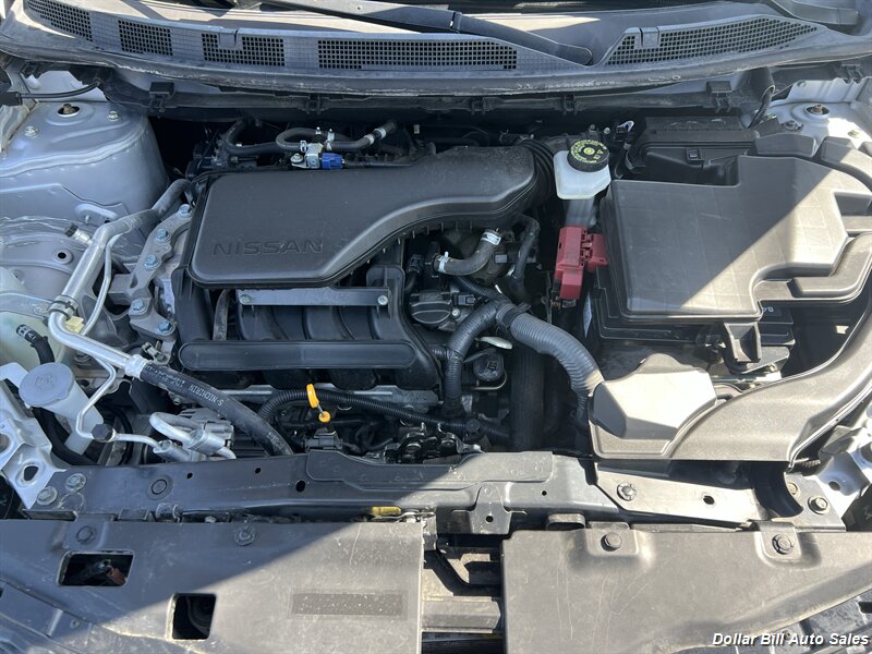 2018 Nissan Rogue Sport SL - Photo 12 - Visalia, CA 93292