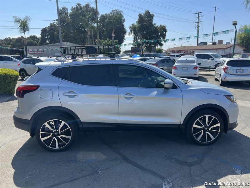 2018 Nissan Rogue Sport SL - Photo 5 - Visalia, CA 93292