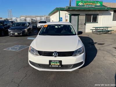 2011 Volkswagen Jetta   - Photo 2 - Visalia, CA 93292