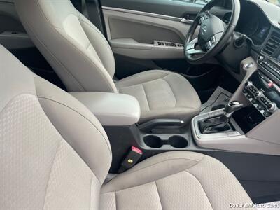 2020 Hyundai ELANTRA Value Edition   - Photo 14 - Visalia, CA 93292