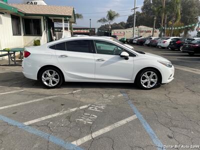 2018 Chevrolet Cruze Premier Auto   - Photo 8 - Visalia, CA 93292