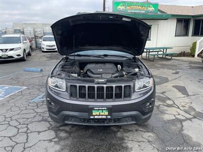 2015 Jeep Grand Cherokee Laredo   - Photo 9 - Visalia, CA 93292