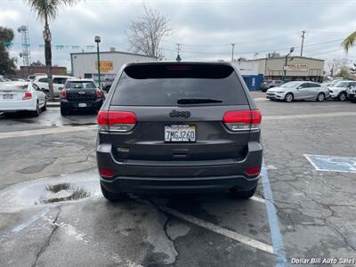 2015 Jeep Grand Cherokee Laredo   - Photo 6 - Visalia, CA 93292