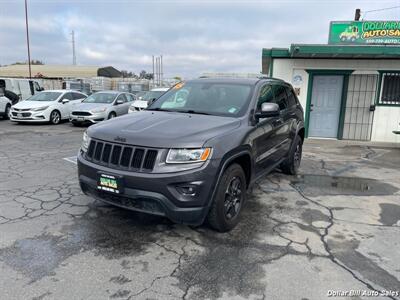 2015 Jeep Grand Cherokee Laredo   - Photo 3 - Visalia, CA 93292