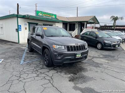 2015 Jeep Grand Cherokee Laredo   - Photo 1 - Visalia, CA 93292