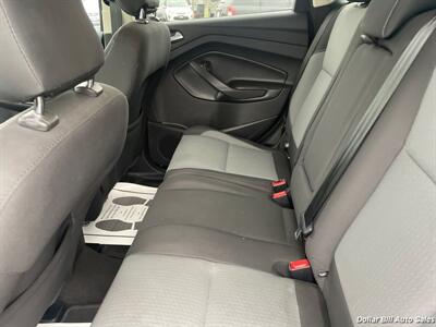 2018 Ford Escape SE   - Photo 11 - Visalia, CA 93292