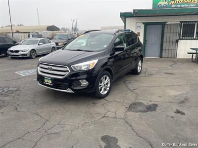 2018 Ford Escape SE   - Photo 3 - Visalia, CA 93292