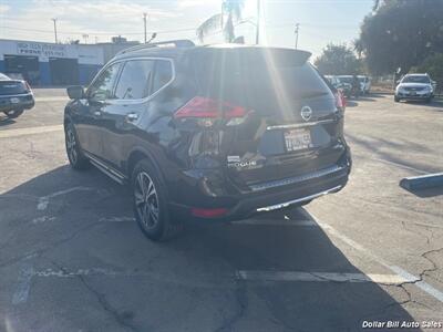 2017 Nissan Rogue SL   - Photo 5 - Visalia, CA 93292