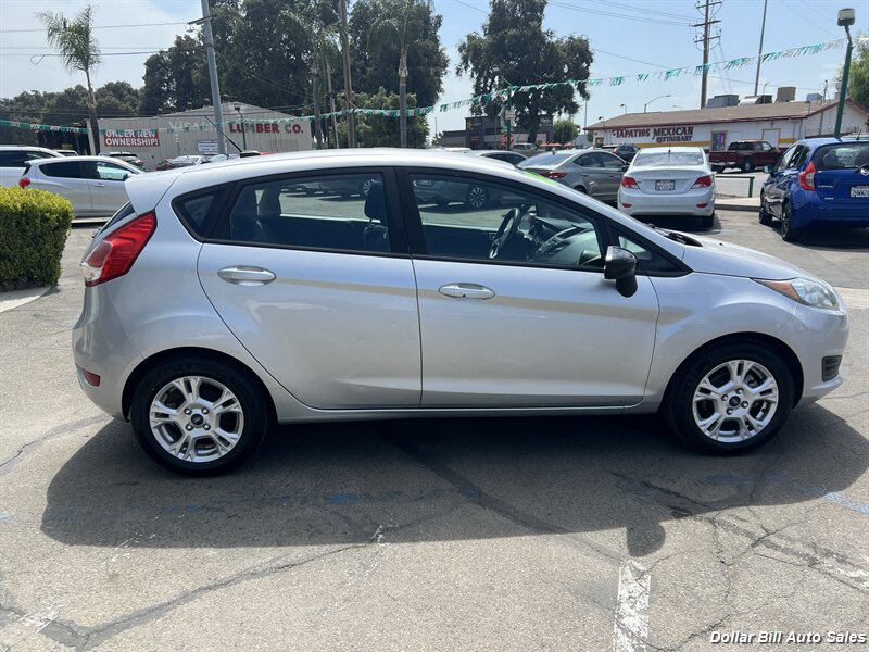 2016 Ford Fiesta SE - Photo 5 - Visalia, CA 93292