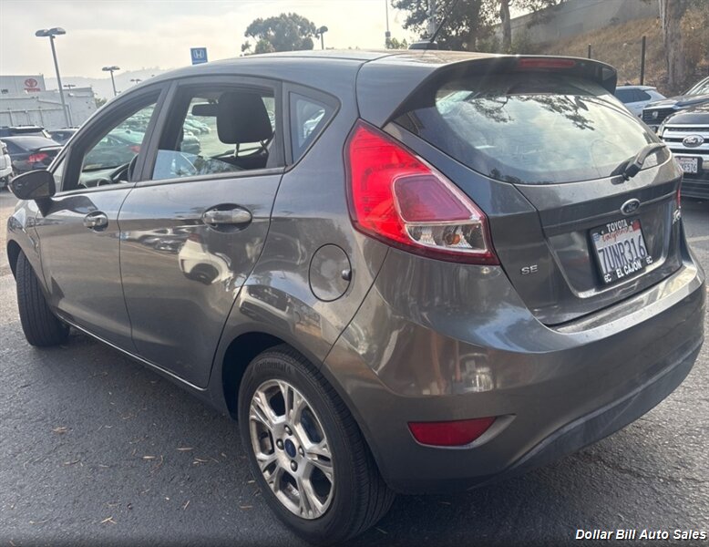 2016 Ford Fiesta SE - Photo 3 - Visalia, CA 93292