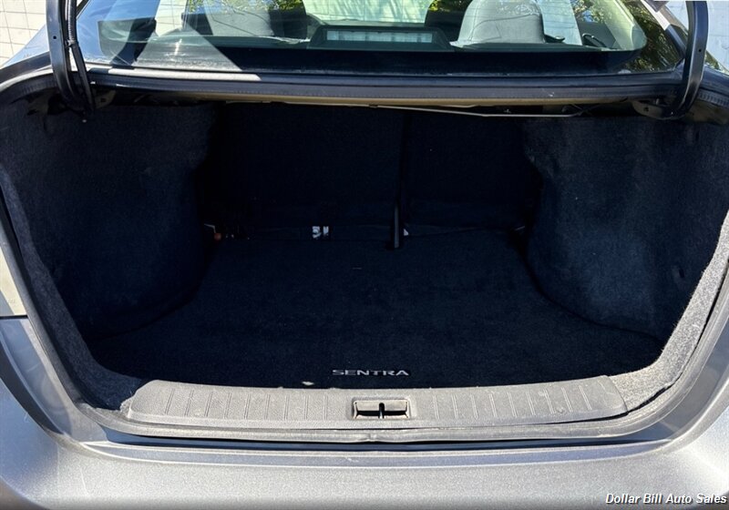2019 Nissan Sentra SV - Photo 9 - Visalia, CA 93292