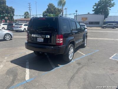 2012 Jeep Liberty Jet Edition   - Photo 7 - Visalia, CA 93292