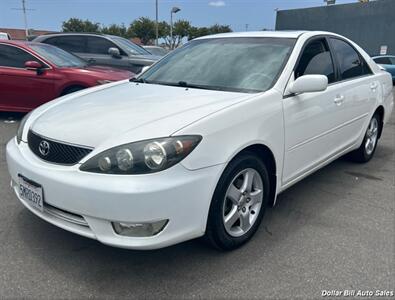2005 Toyota Camry SE Sedan