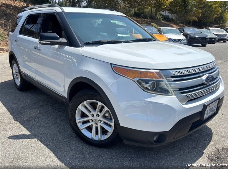 2015 Ford Explorer XLT   - Photo 1 - Visalia, CA 93292