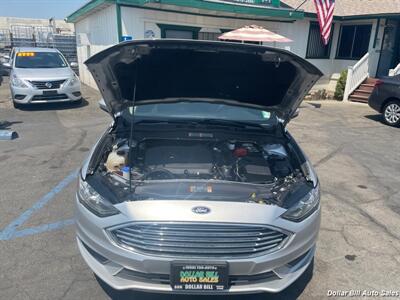 2018 Ford Fusion SE   - Photo 9 - Visalia, CA 93292