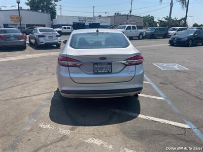 2018 Ford Fusion SE   - Photo 6 - Visalia, CA 93292