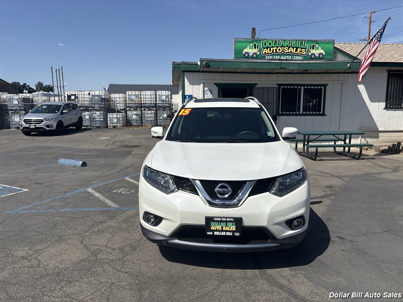 2015 Nissan Rogue SV   - Photo 1 - Visalia, CA 93292