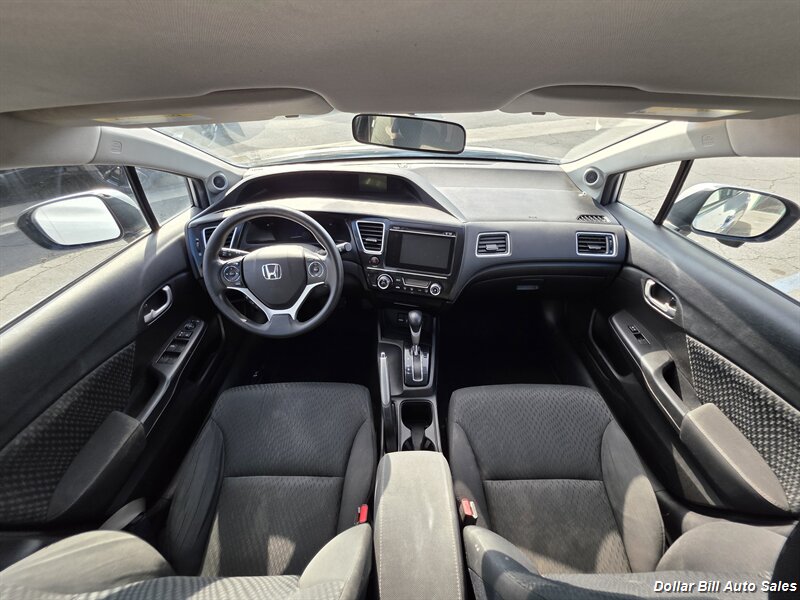 2015 Honda Civic SE - Photo 12 - Visalia, CA 93292