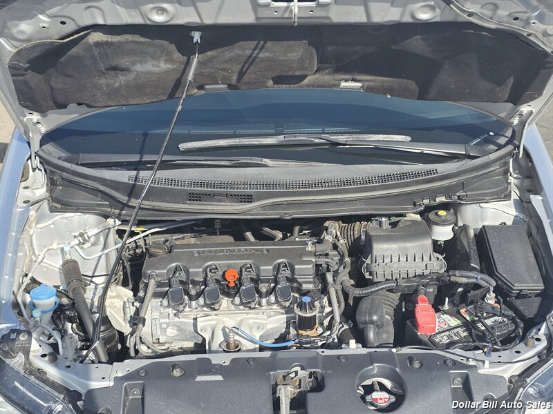 2015 Honda Civic SE - Photo 9 - Visalia, CA 93292