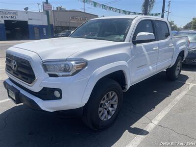 2016 Toyota Tacoma SR5 V6 Truck