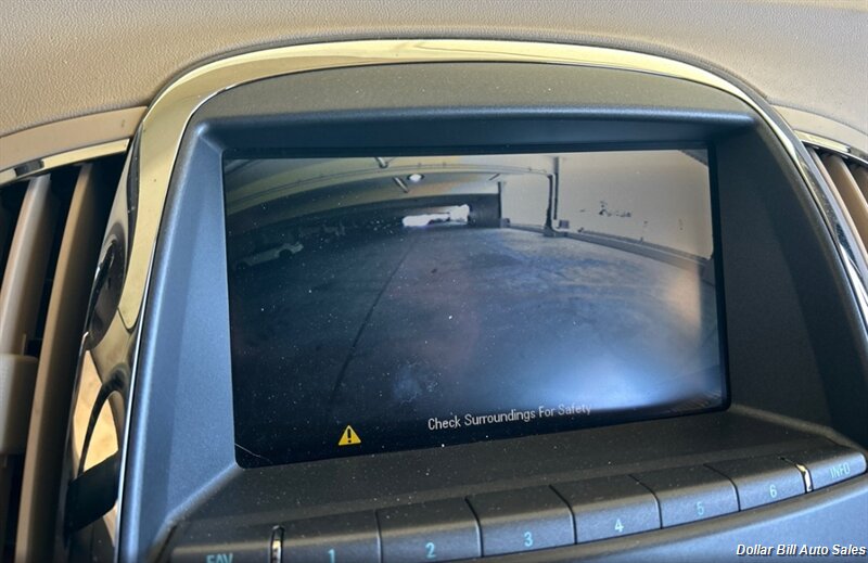 2013 Buick LaCrosse Leather - Photo 5 - Visalia, CA 93292