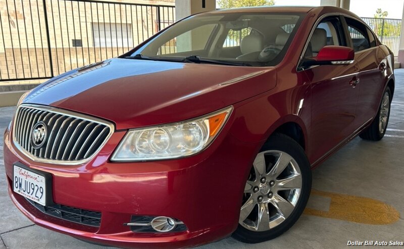 2013 Buick LaCrosse Leather   - Photo 1 - Visalia, CA 93292