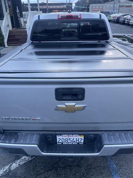 2017 Chevrolet Colorado Z71   - Photo 4 - Visalia, CA 93292