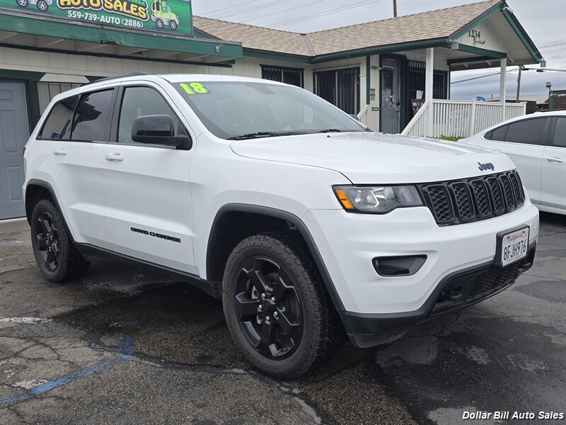 2018 Jeep Grand Cherokee Laredo   - Photo 1 - Visalia, CA 93292