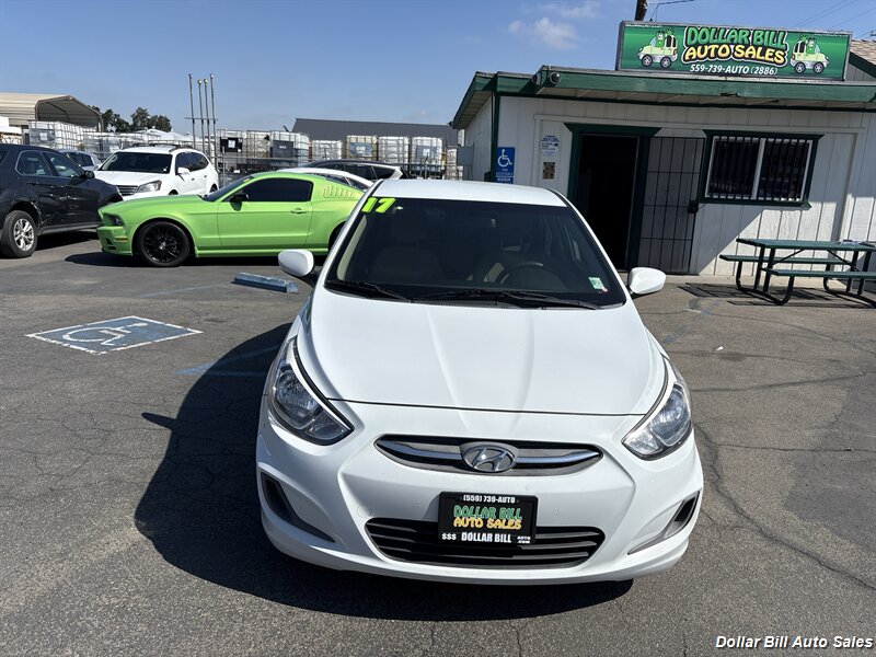 2017 Hyundai ACCENT SE   - Photo 1 - Visalia, CA 93292