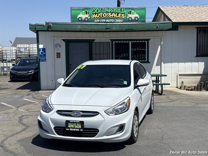 2017 Hyundai Accent SE 4-Door 6-Speed Automatic's photo